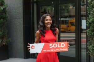 Blockchain for Secure Transactions: Minimizing Fraud in Property Deals