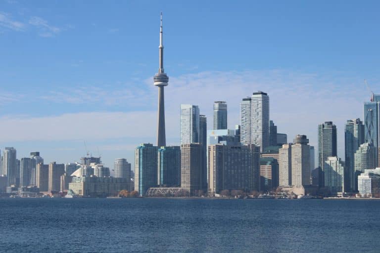 Fractional Skyscrapers: Tokenized Ownership of Iconic Towers