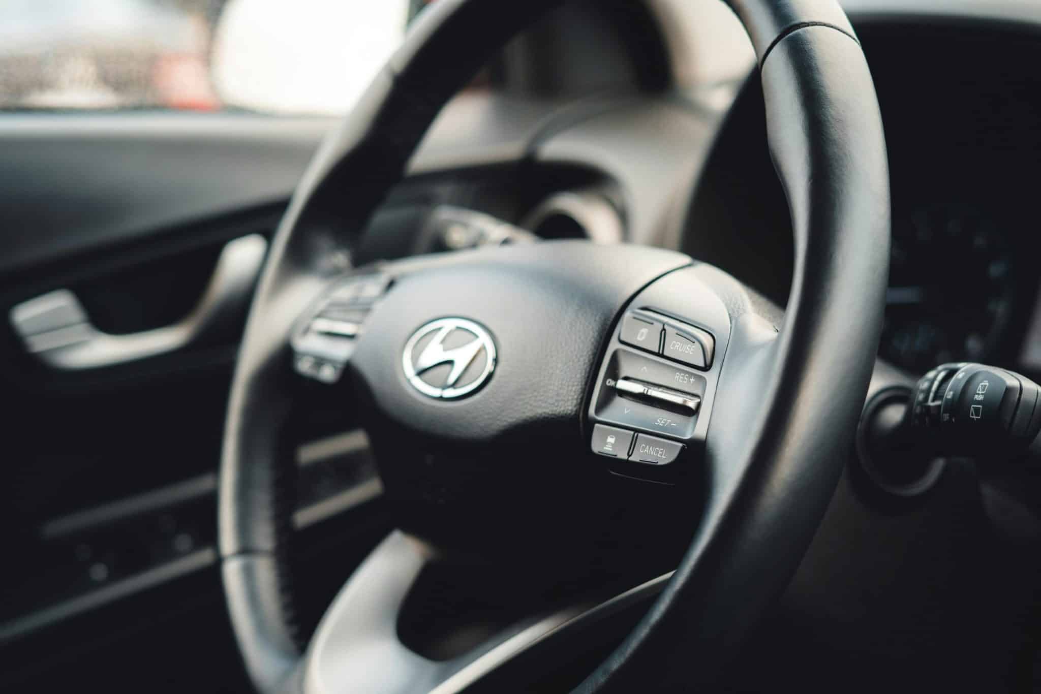 Neuralink-Controlled Vehicles: Brain Interfaces in Automotive Tech