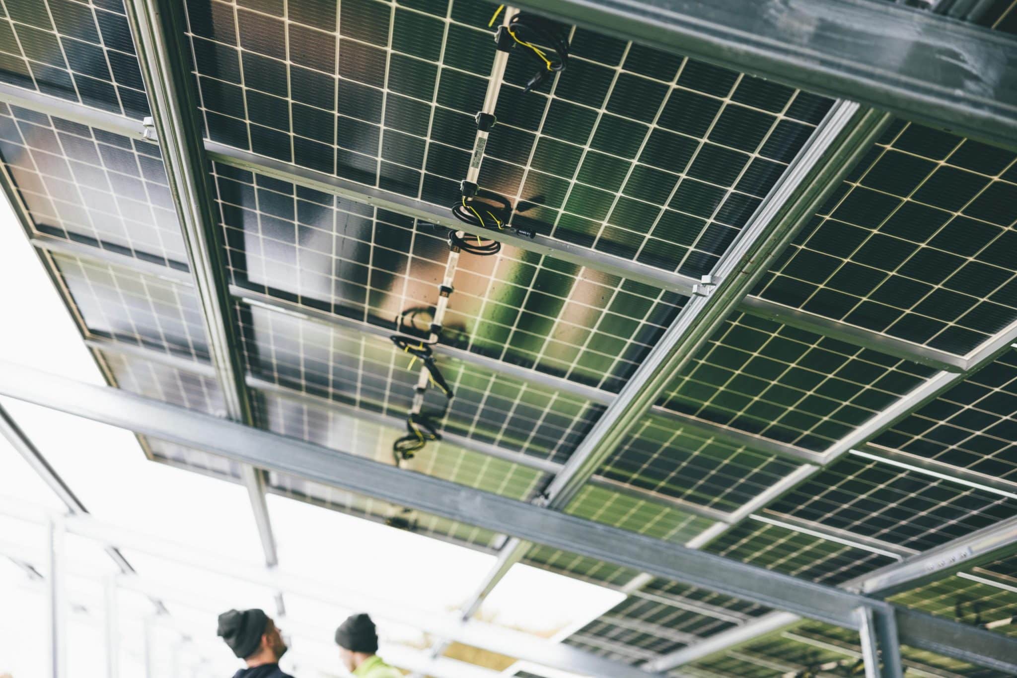 Neo-Victorian Cyberwear: Corsets Embedded With Solar Chargers