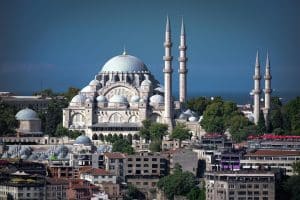 Berlin’s Rent-Freeze Exodus: Investors Pivot to Eastern Europe