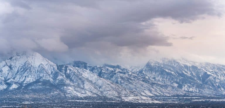 Solid-State Batteries: The 600-Mile EV Range Breakthrough