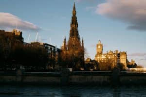 Crowdfunded Cities: Pooled Capital Building Satellite Towns