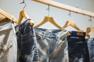 Shape-Memory Denim: Jeans That "Remember" Your Perfect Fit
