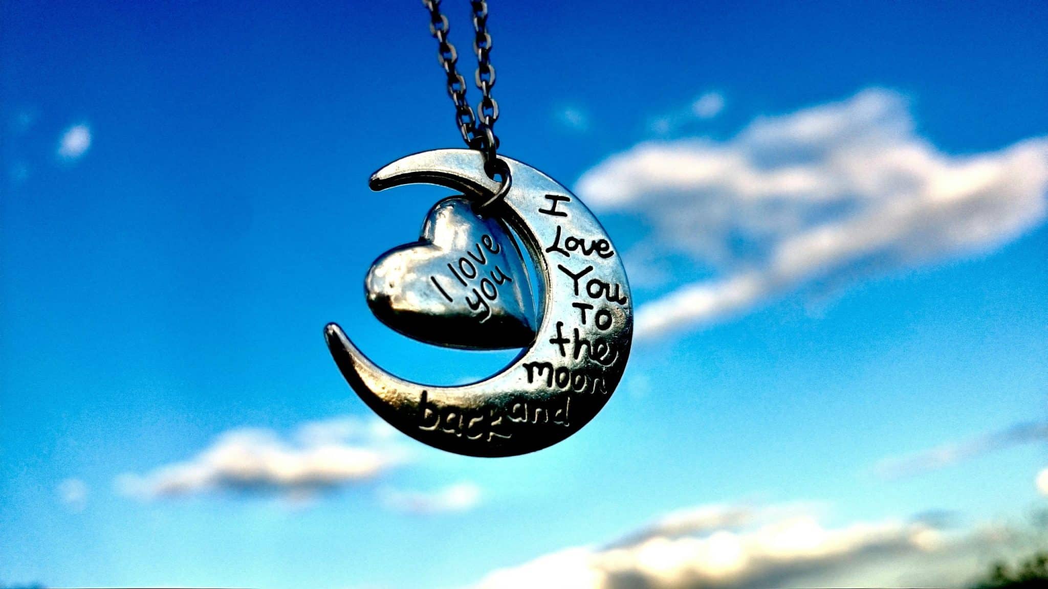 Echolocation Accessories: Jewelry Aiding Visually Impaired Navigation